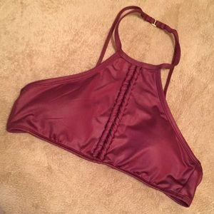 Halter bikini top